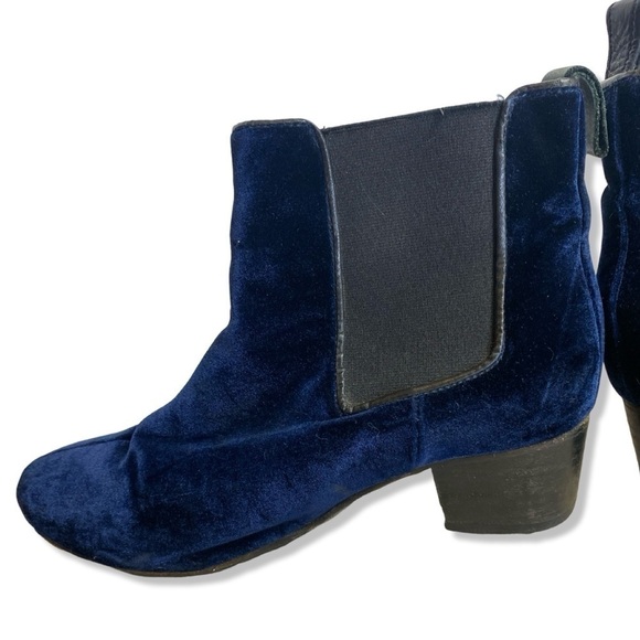 ⭐️BLUE VELVET Ankle Boots Size 8.5 - Picture 5 of 12